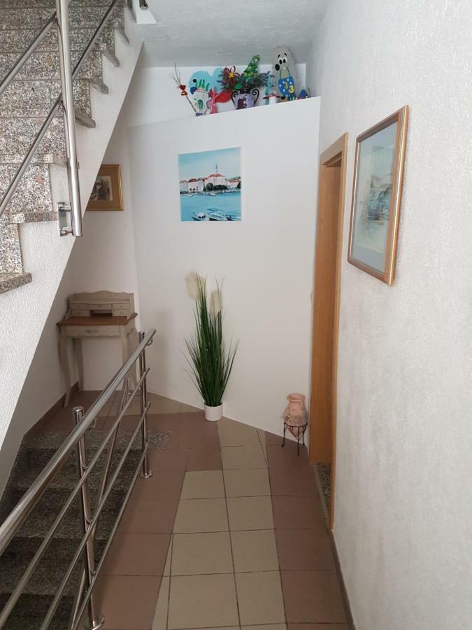 Apartment Narda Baska Voda Exterior photo